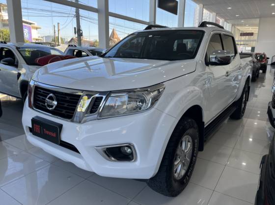NISSAN FRONTIER 2.3 16V TURBO DIESEL SE CD 4X4 AUTOMÁTICO